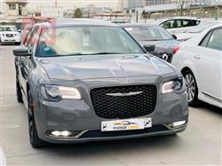 کرایسلەر 300
